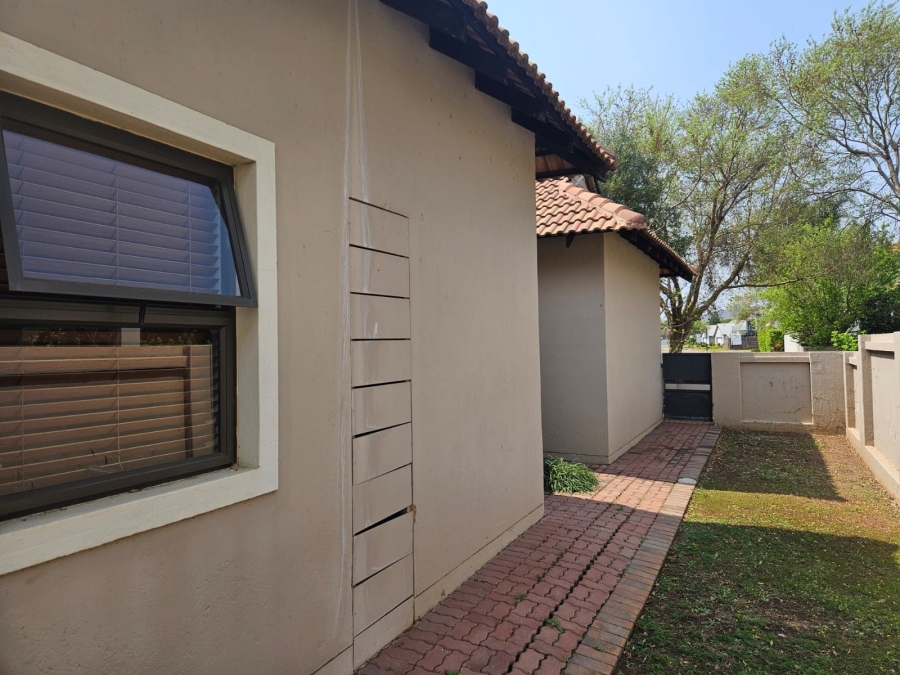 3 Bedroom Property for Sale in The Islands Estates North West